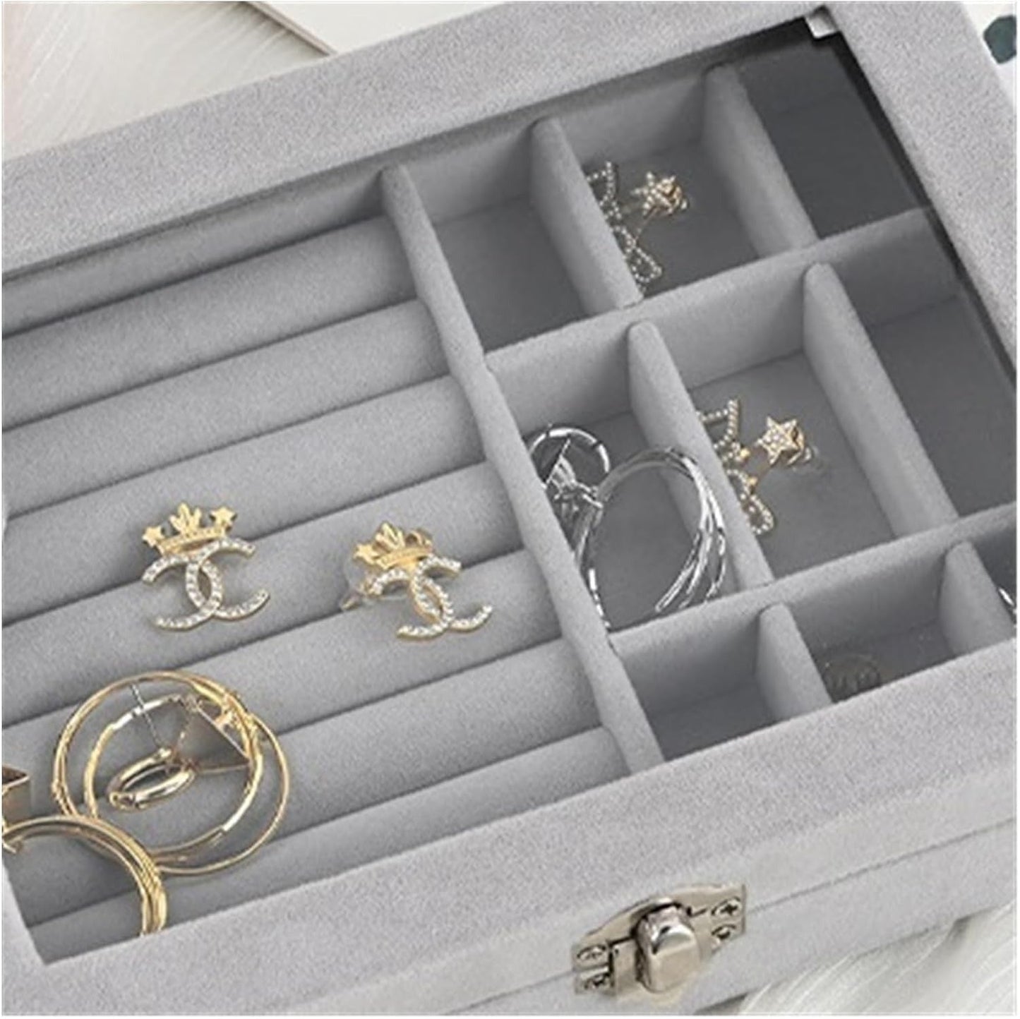 Velvet Jewelry Storage Box with Glass Lid – Multi-Compartment Organizer for Rings, Earrings & Accessories (Portable Display Case)