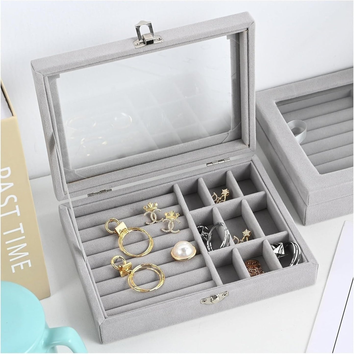 Velvet Jewelry Storage Box with Glass Lid – Multi-Compartment Organizer for Rings, Earrings & Accessories (Portable Display Case)